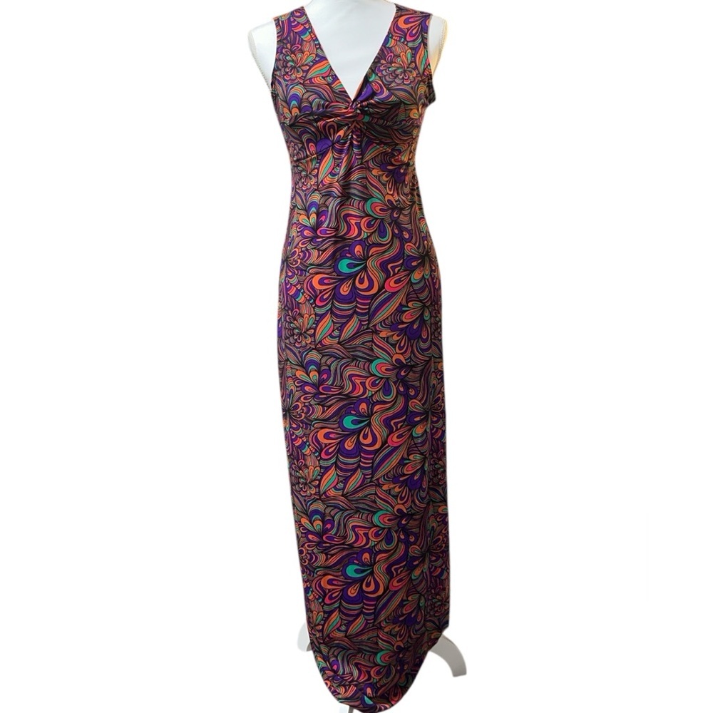 Baba Design, Designed in Italy,‎ Made in Nepal Patterned Sleeveless Maxi Dress